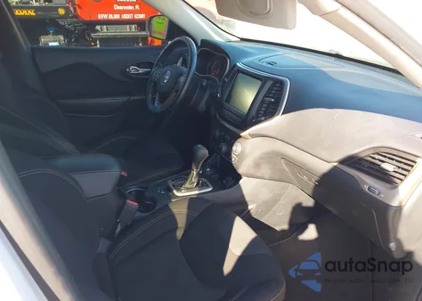 2016 Jeep Cherokee Altitude from USA, damaged, VIN 1C4PJMCS6GW132073